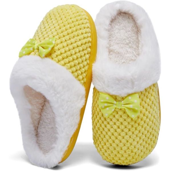 Anti Slip Design Indoor Childrens Bedroom Slippers With Knitted Upper OEM Logo