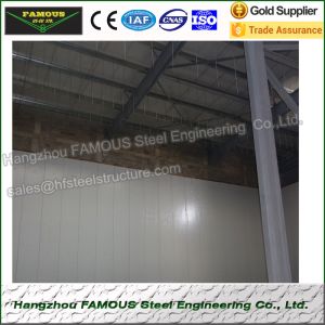 200mm Camlock Tightly Polyurethane Insulated Sandwich Panels For Poultry