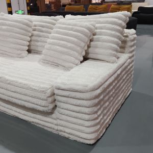 Supportive Green Sponge Filled Sofa with 500 Lbs Capacity