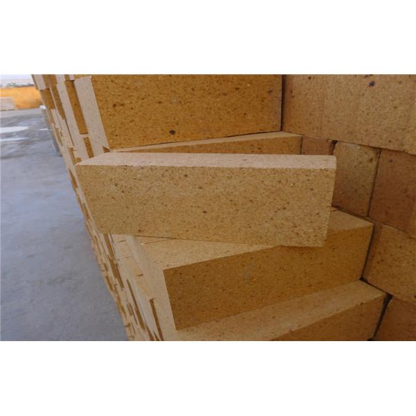 Buy Al2O3 30% - 65% Refractory Fire Clay Bricks , Insulating Fire Brick For Lime Kiln at wholesale prices