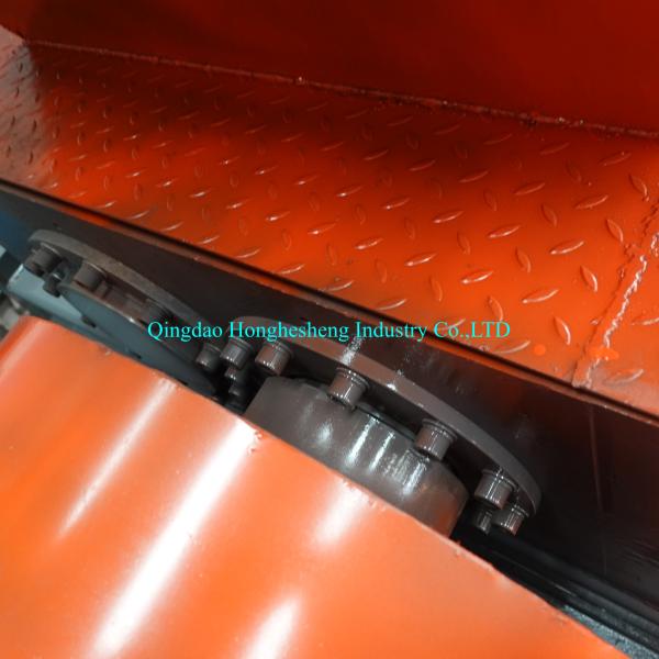 Heavy Duty Tire Shredder For Rubber Powder Making 2500kg/H