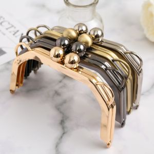 134g Round Closure Brass Purse Clutch Frames With Screw Holes