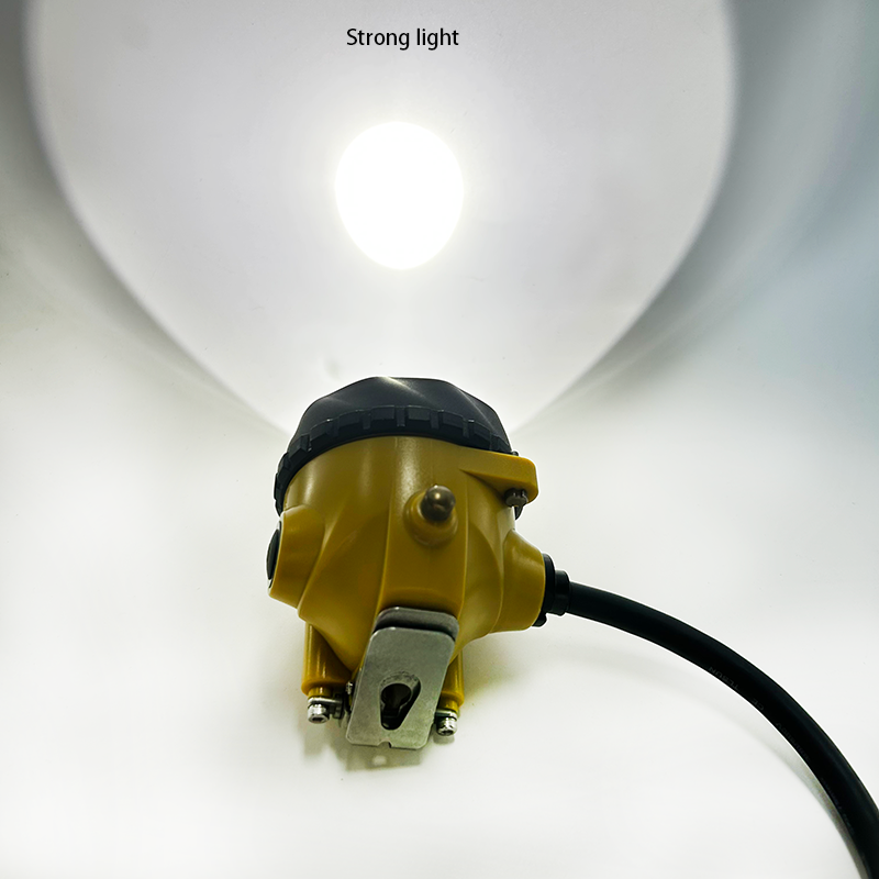Rechargeable Li-ion Battery Low Power Warning Function for Safety Lighting IP68