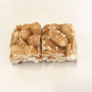 Quality Delicious Flavor Very Crispy Peanut Nut Crunch Snacks with Bulk Bag OEM for sale