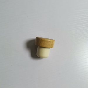 China Brandy Rum Gin XO Glass Bottle Polymer Cap with Wooden Top and Glass Lid Sealing Type on sale