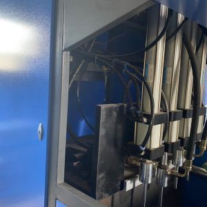 500ml 1L 2L 3L Semi Automatic PET Plastic Water Bottle Blowing Machine Prices