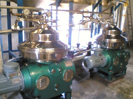 Buy Animal Fat SKF Oil Refining Equipment 70kw Algae Separator at wholesale prices