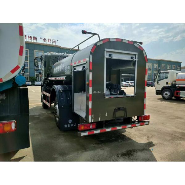 DongFeng 4.5CBM Garden Greening Water Tank Truck DFAC 4X4 Truck Water Sprayer