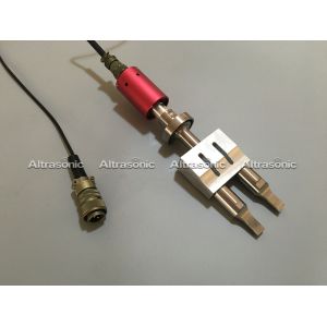 Hand Held Ultrasonic Penetration Welding Machine For Auto Parts