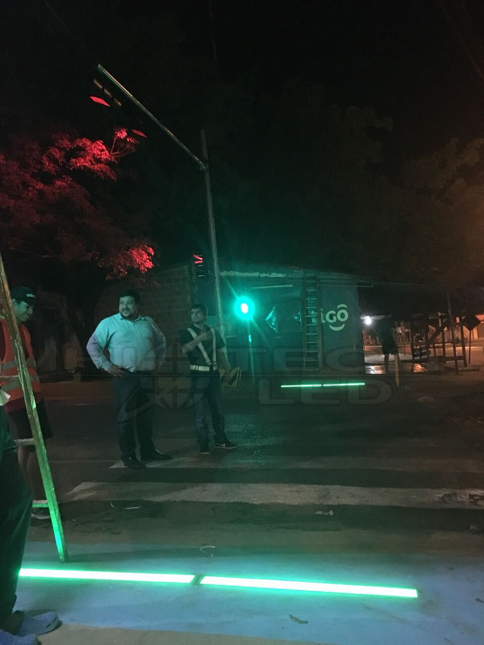 HITECHLED HIGH QUALITY ZEBRA LED CROSSING SECURITY LIGHT, PEDESTRIAN CROSSWALK