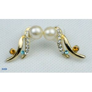 2012 Fashion Jewelry Pearl Zirconia Stud Earrings with new design