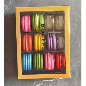 33 12 24 Upper And Lower Lid Macarons Packaging Plastic Tray Macarons Display