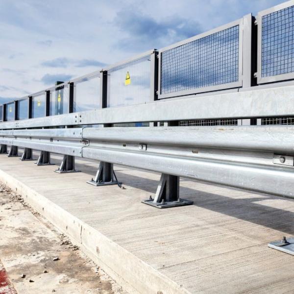 Customized Highway Guardrail Roll Forming Machine Manufacturers With Durable Forming Rollers