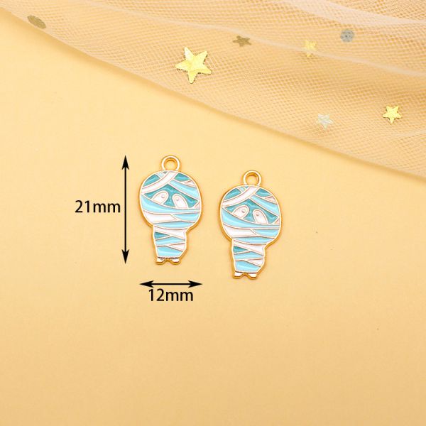 Keyring Horror Gifts Bulk Halloween Decor Purse Cute Little Kid Keychain for Teens Friends Couple Gift