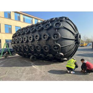 Customized Pneumatic Rubber Fender Initial Internal Pressure 50Kpa