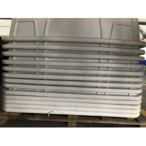 50kg LLDPE Mold Dairy Calf Hutches Right Open Cattle House