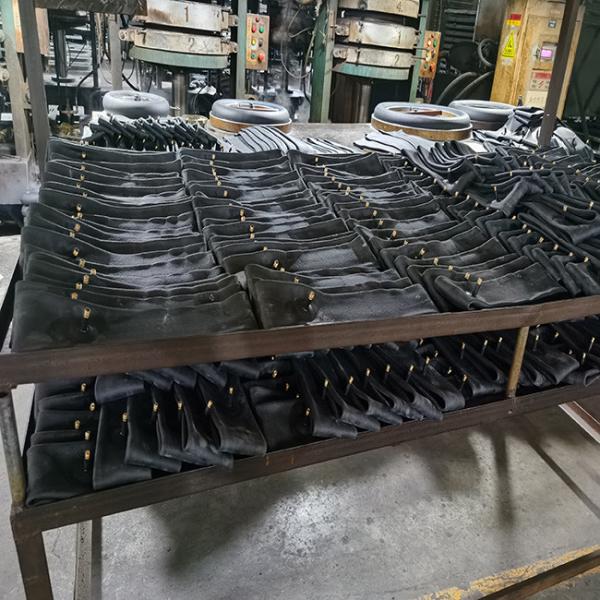 Buy ISO Elongation Bias 17 Inch Motorcycle Tube Tire TR4 Inner Tube 275 17 275 18 at wholesale prices