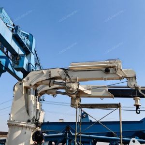 4T 14M Knuckle And Foldable Boom Marine Crane