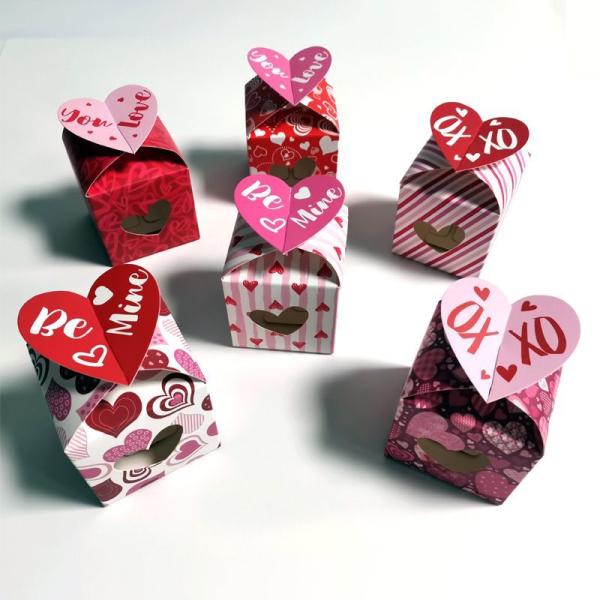 Glossy / Matte Lamination Customized Gift Box House Shaped Gift Paper Packaging Box