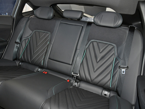 Electric Suv Cars 4X4 Left Auto Changan Blue Sl03 Big Space Adult Maximum Power 190kW