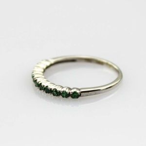 Women Jewelry Sterling Silver Pave Created Emerald Band Ring (FR0164)