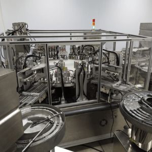 Quality Automatic Euro Cap Assembly Machine with 0.6 MPa Air Pressure and 4500-12000 per/hour Capacity for 99% Qualified Rate for sale