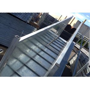 4.7m Cattle Loading Ramp Smooth High Strength Platform Safety Rail