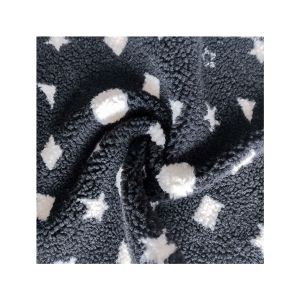 China Knitted Polar Fleece Fabric Soft Comfortable 100% Polyester on sale