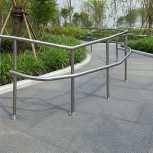 Non-Slip Stainless Steel Handrails for Sloped Pathways
