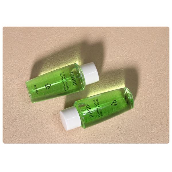 Luxury Empty Plastic Body Wash Bottle Flat Shoulder Toner Bottle with White Cap Frosted Clear White Shower Gel Packaging