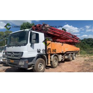 56M 8x4 Used Concrete Boom Pump for Construction Projects