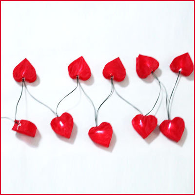 Buy Solar LED Nylon Lantern Chain Heart at wholesale prices