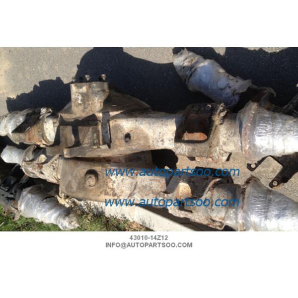 Eje delantero vivienda 43010-14Z12 NISSAN UD con eje trasero vivienda 43101-14Z18