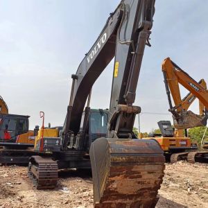 2016 Year VOLVO EC290 Excavator with Original Hydraulic Cylinder in Great