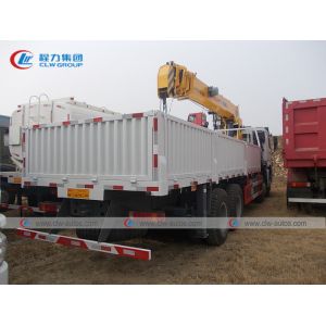 6*4 HOWO Truck Mounted 8T Straight Telescopic Boom Crane