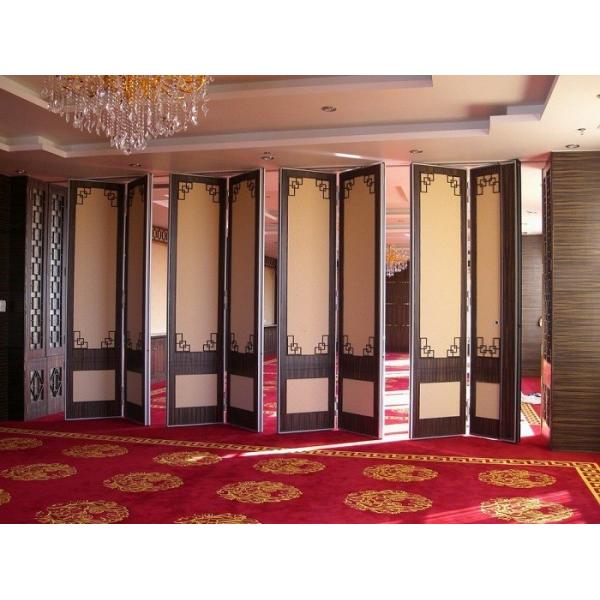 Acoustic Wooden Folding Partition Walls , Hotel Movable Room Dividers