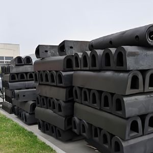 Boat D Type Fenders Marine Rubber Fender For Dock Steel Structure