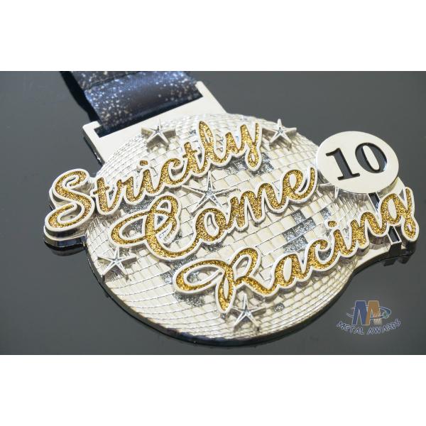 3D Earth Glitter Color Custom Silver Sports Medal , Bespoke Metal Running Medallion