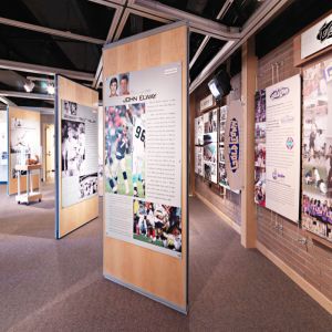 Quality Acoustic Wooden Folding Partition Walls , Hotel Movable Room Dividers for sale