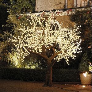 China outdoor artificial trees with lights on sale