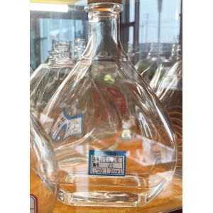 200ml 500ml 750ml 1000Ml Glass Bottles With Cork for Brandy Rum Tequila Spirit