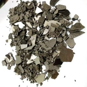 Steelmaking Electrolytic Manganese Metal Flakes Mn99.95 / Mn99.80 / Mn99.70