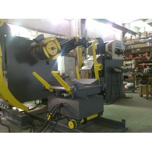 Stamping Auto Decoiler Straightener Feeder Non Metallic Stamping Processing