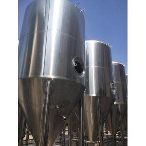 3mm Conical Fermentation Vessel 8000L Conical Jacketed Tank
