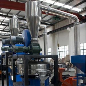 380V 50HZ 130KW 900kgs/H PVC Scrap Pulverizer Mill