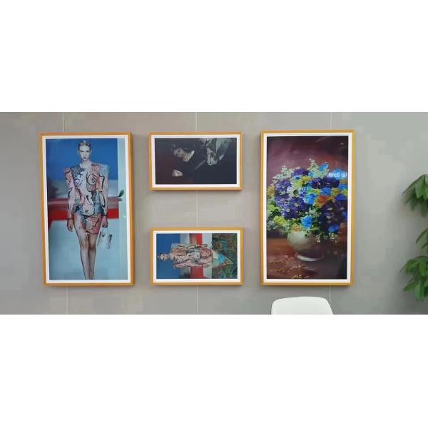 32 /43/55 Inch Wall Mounted Digital Signage Wooden Frame