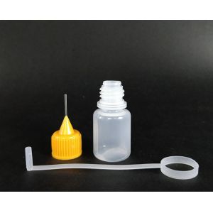 Elegant Screw Cap Plastic Liquid Dropper Bottles With Smooth Surface