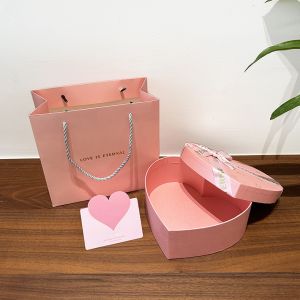 Greeting Card Rigid Presentation Boxes Pink Heart Box With Tote Bag Customizable