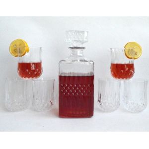 Quality GLASS WINE DECANTER WITH 4 CUPS for sale