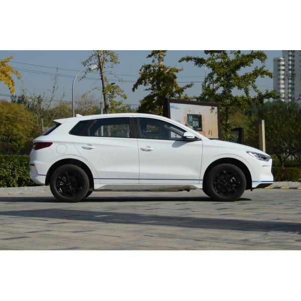BYD E2 Electric Sedan 2500-3000mm Wheelbase and 43.2kWh Battery Capacity for Vehicles
